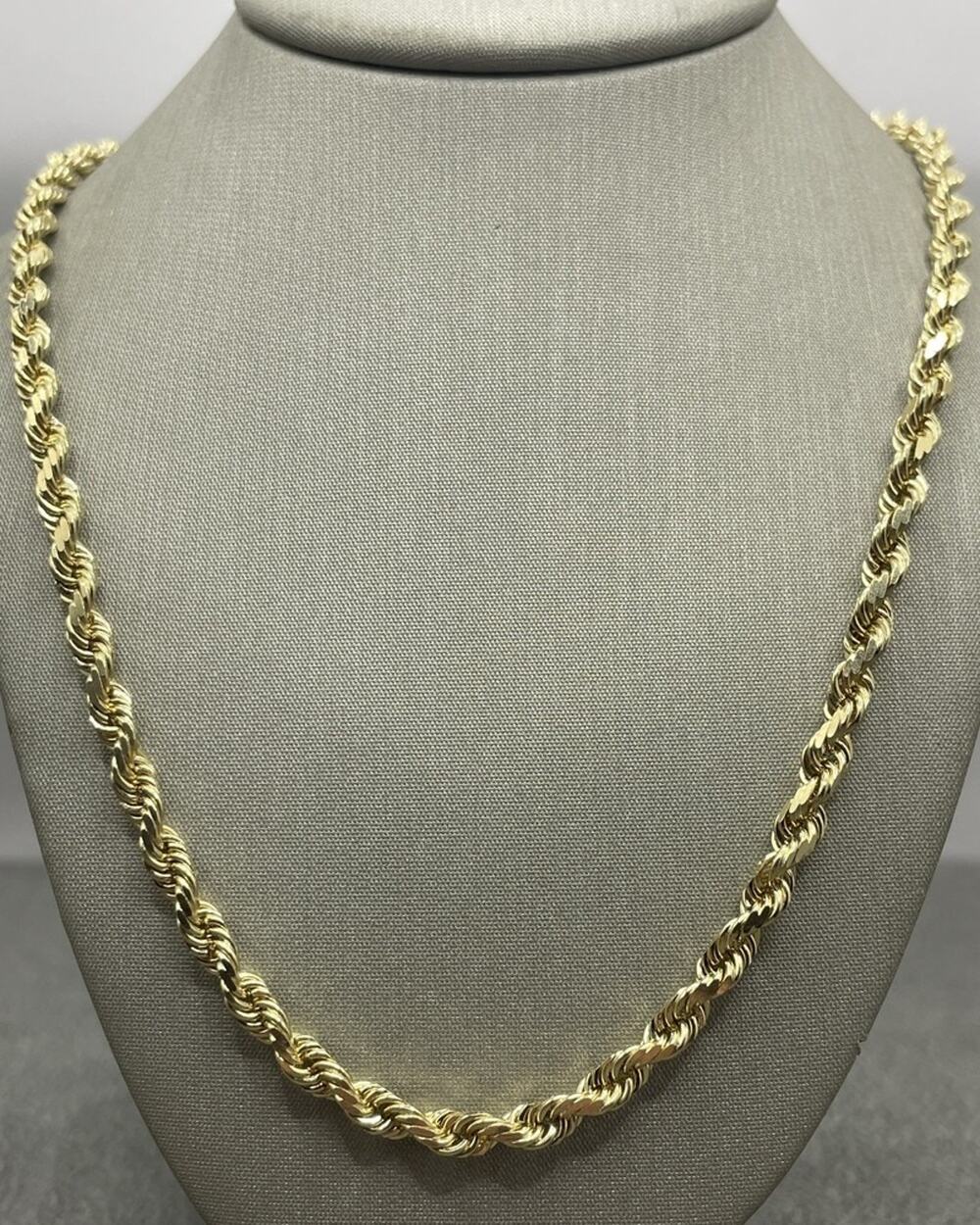 14K Yellow Gold Rope Chain (13976)